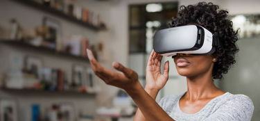 虚拟现实（VR）技术的市场前景分析，机遇与挑战并存  第1张